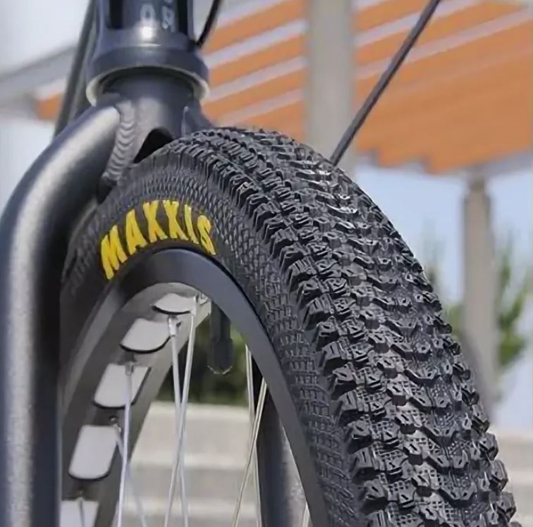 maxxis pace 26x1 95